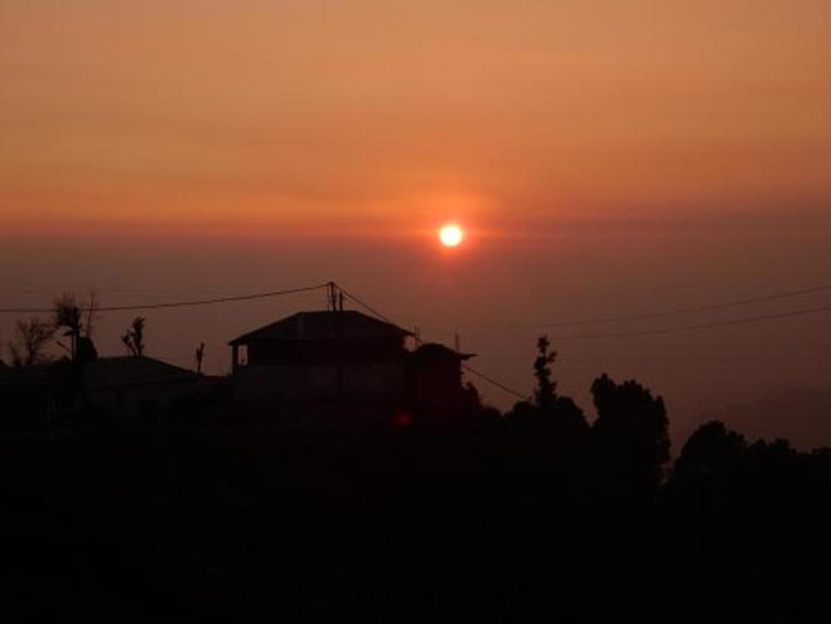 Divyansh Hotel Dharamshala Exterior foto
