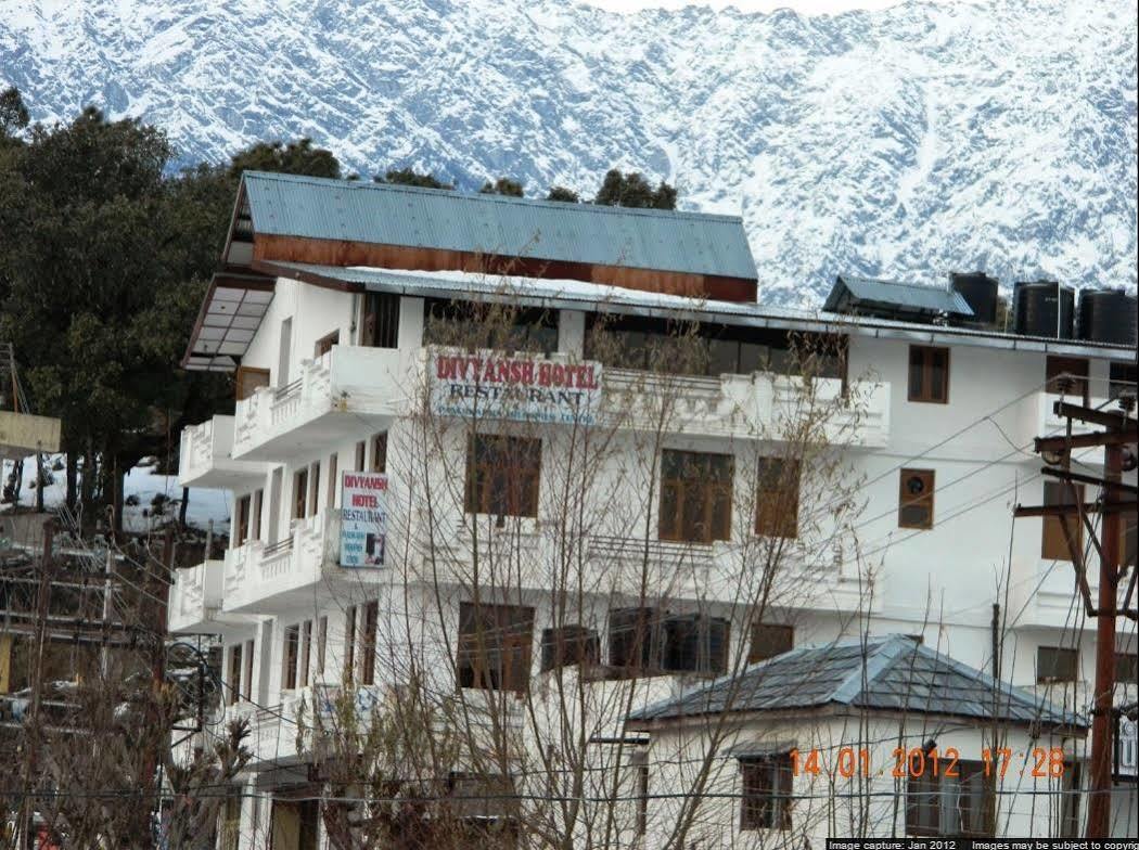 Divyansh Hotel Dharamshala Exterior foto