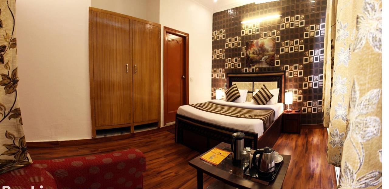 Divyansh Hotel Dharamshala Exterior foto