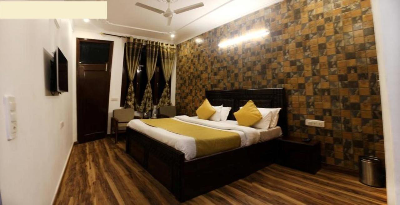 Divyansh Hotel Dharamshala Exterior foto